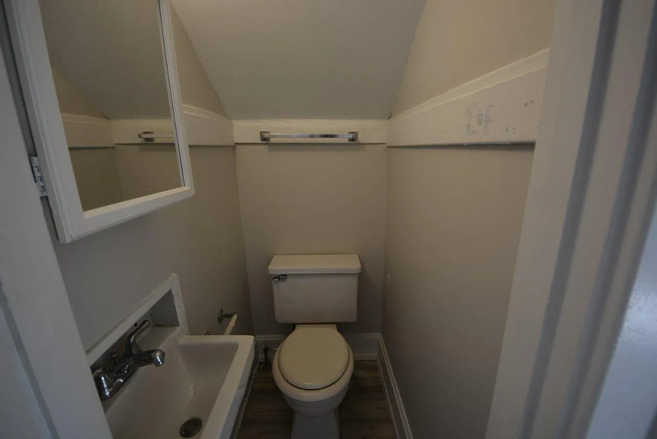 5804 Hawthorne Ave, Cincinnati, OH 45227 - Photo 16