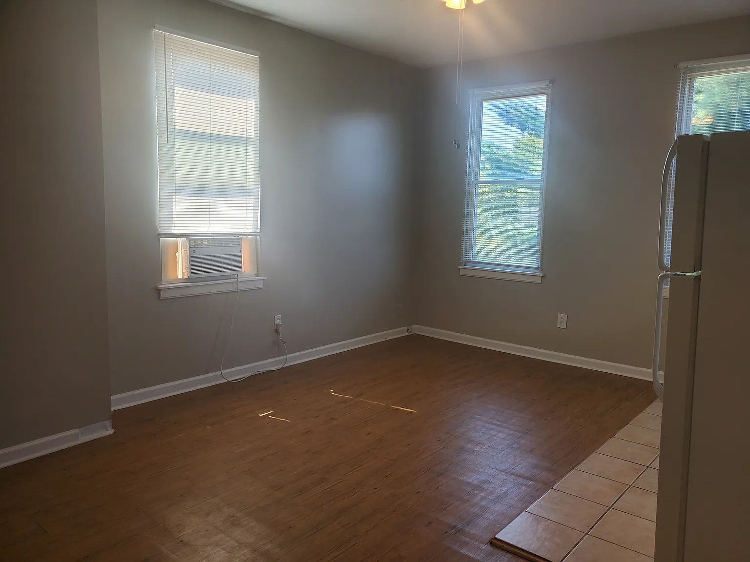 133 West Walnut Street - Unit #4 - Photo 4