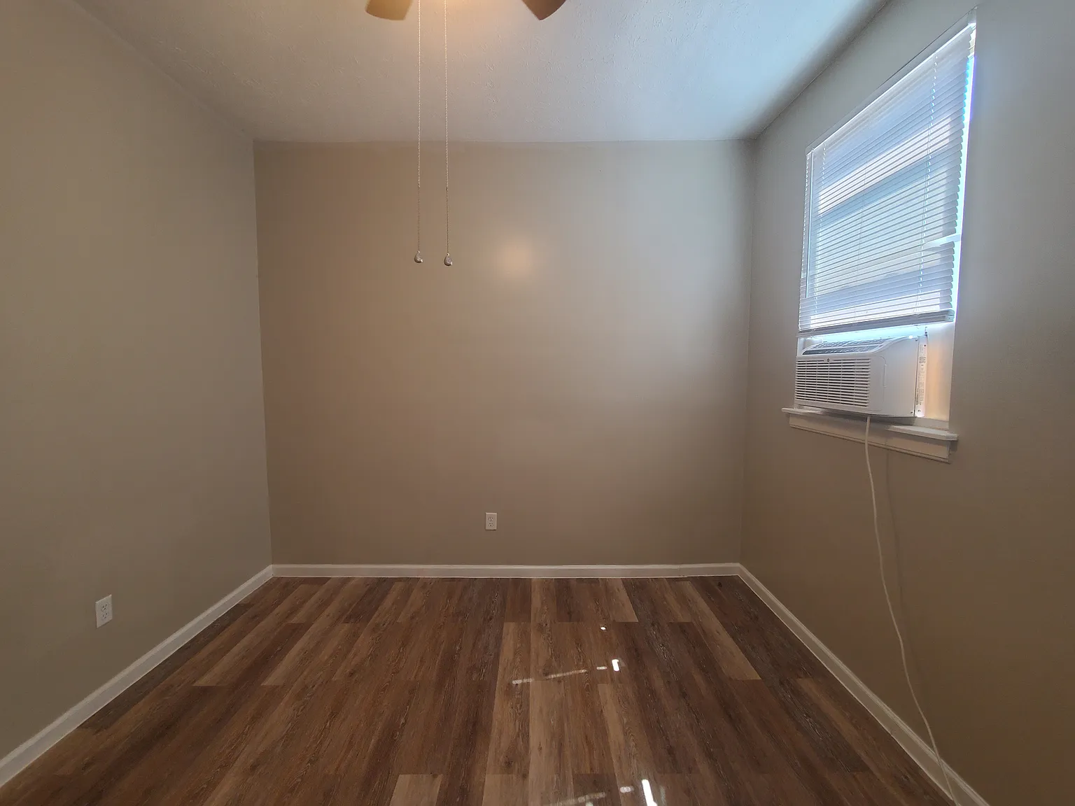 133 West Walnut Street - Unit #4 - Photo 13