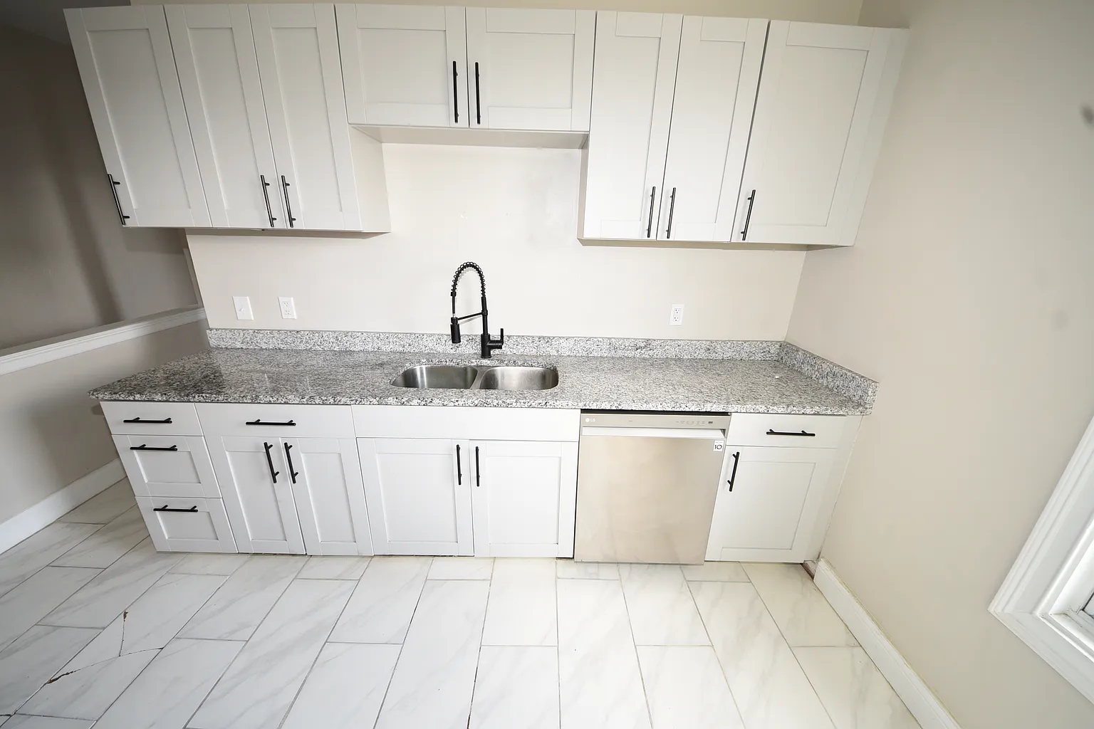 746 Columbia Street - Photo 10