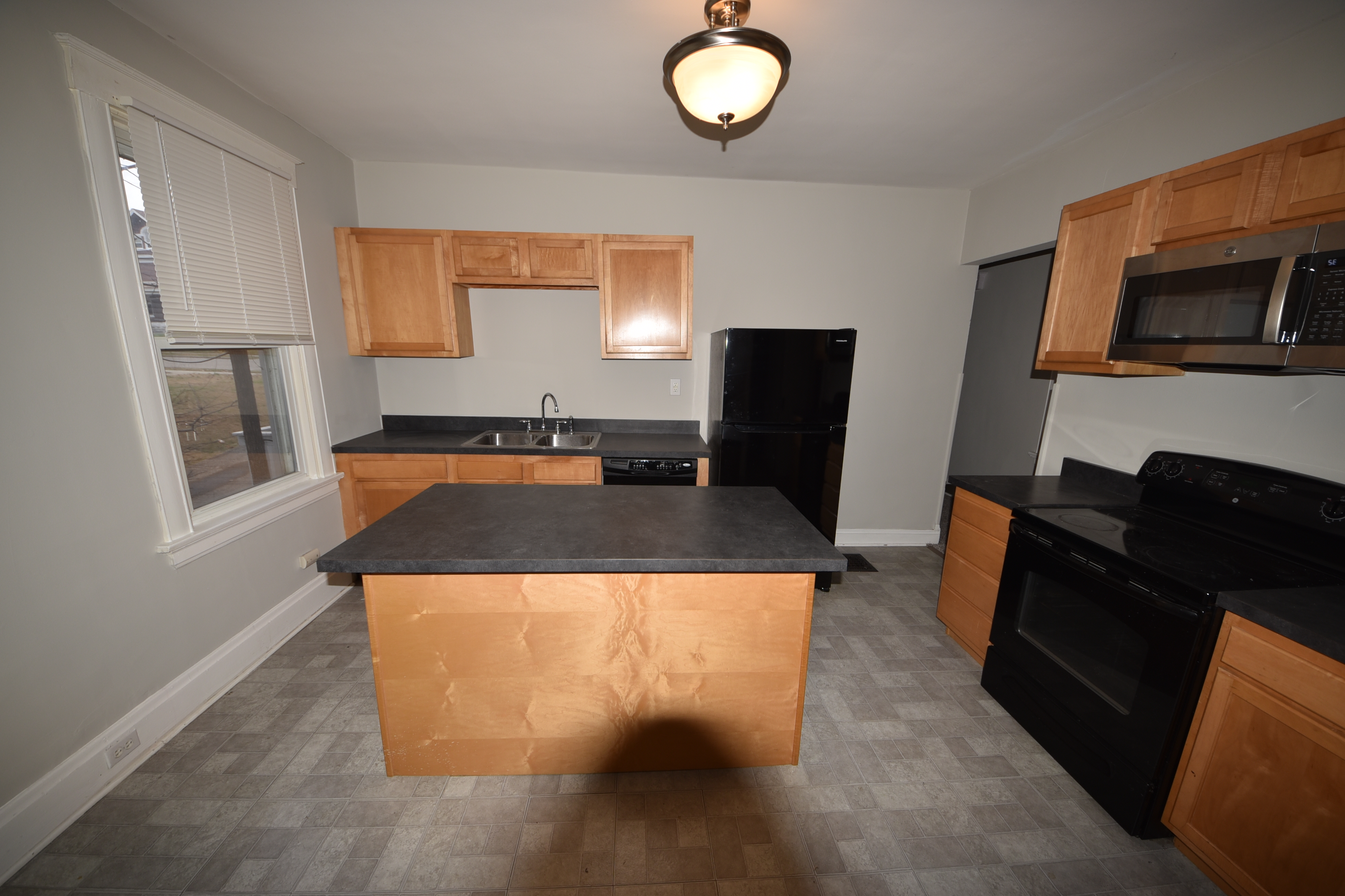 2212 Feldman  Ave Unit 1, Norwood OH, 45212 - Photo 6