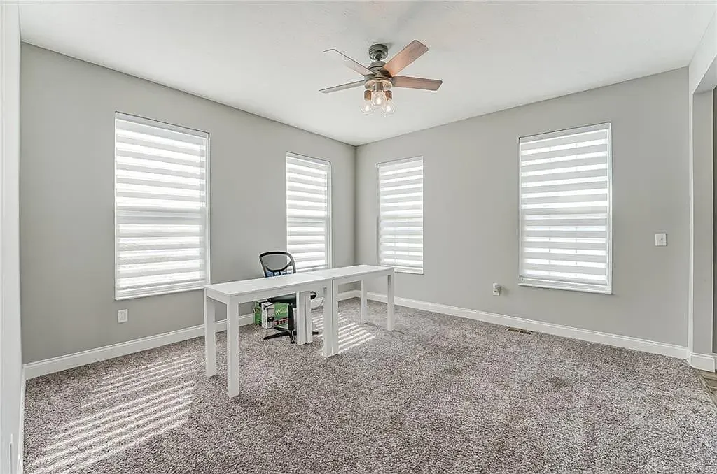 997 McKinney Ln, Dayton, OH 45458 - Photo 9