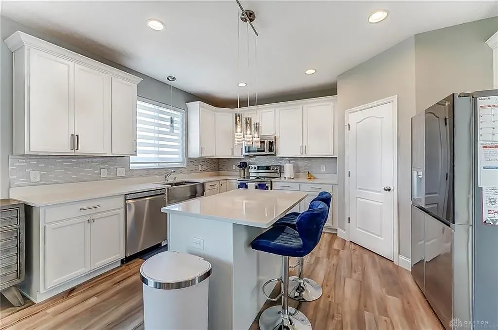 997 McKinney Ln, Dayton, OH 45458 - Photo 12