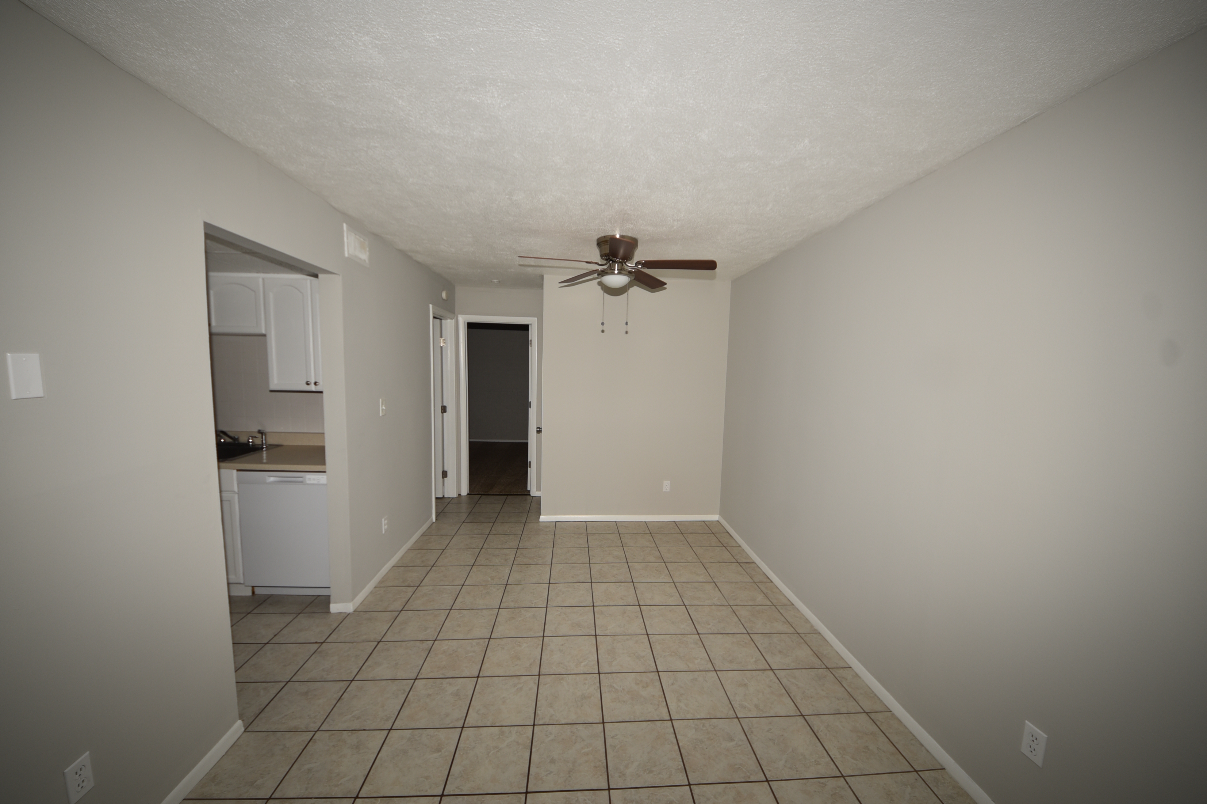 928 Ohio Pike - Unit #501 - Photo 3
